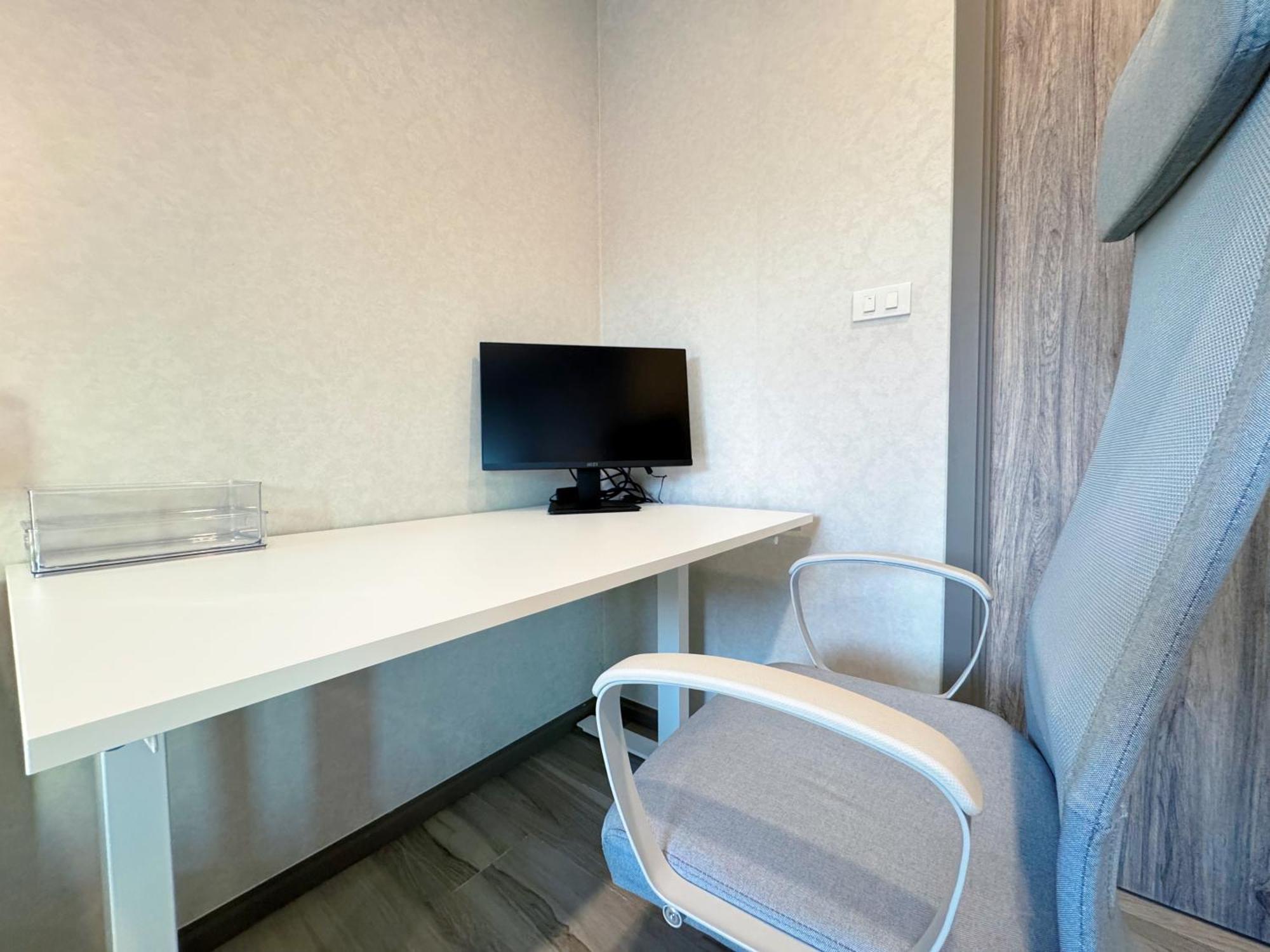 Digital Nomad Home Away With Pool & Gym Nai Yang Beach Esterno foto