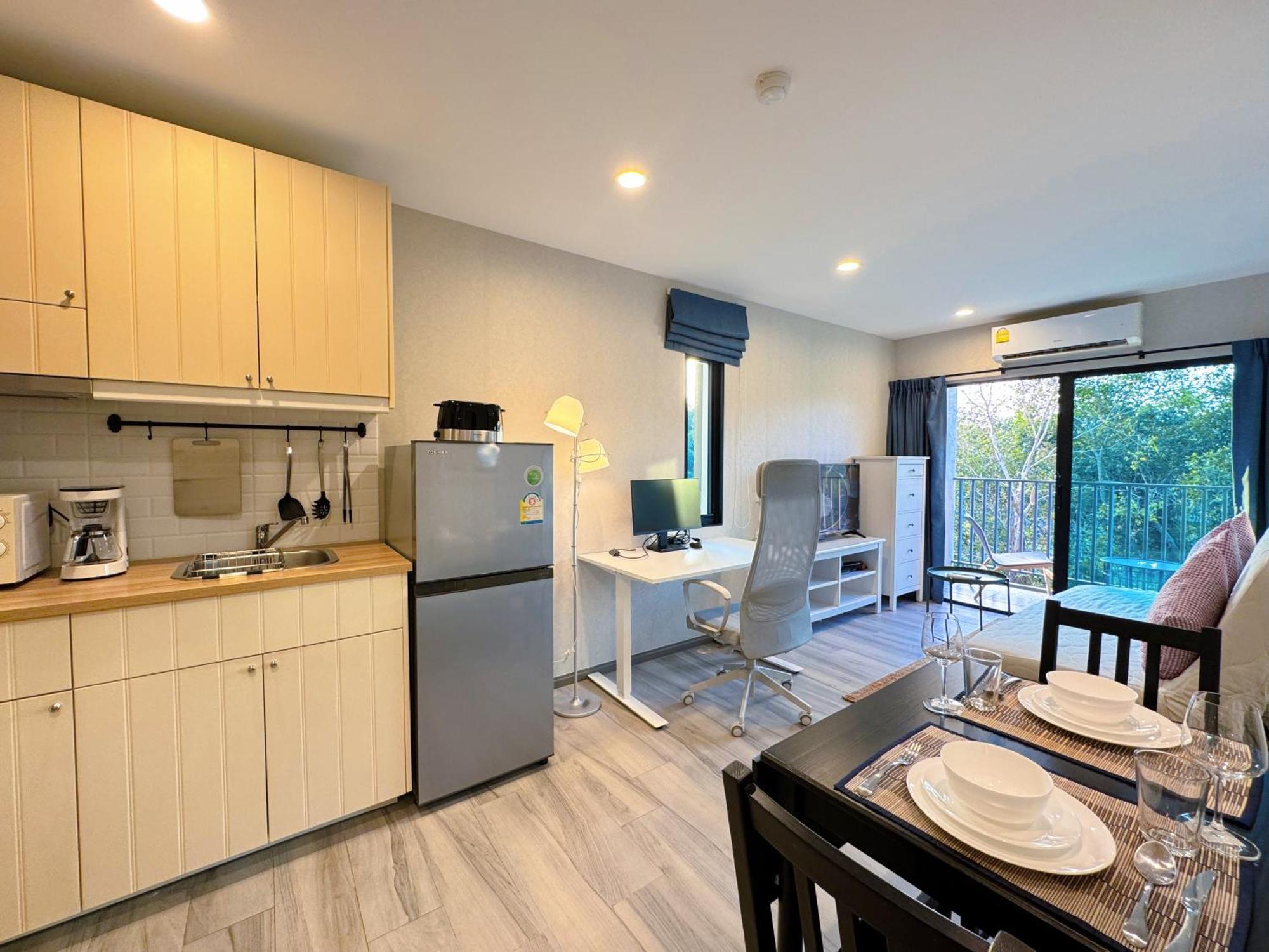 Digital Nomad Home Away With Pool & Gym Nai Yang Beach Esterno foto